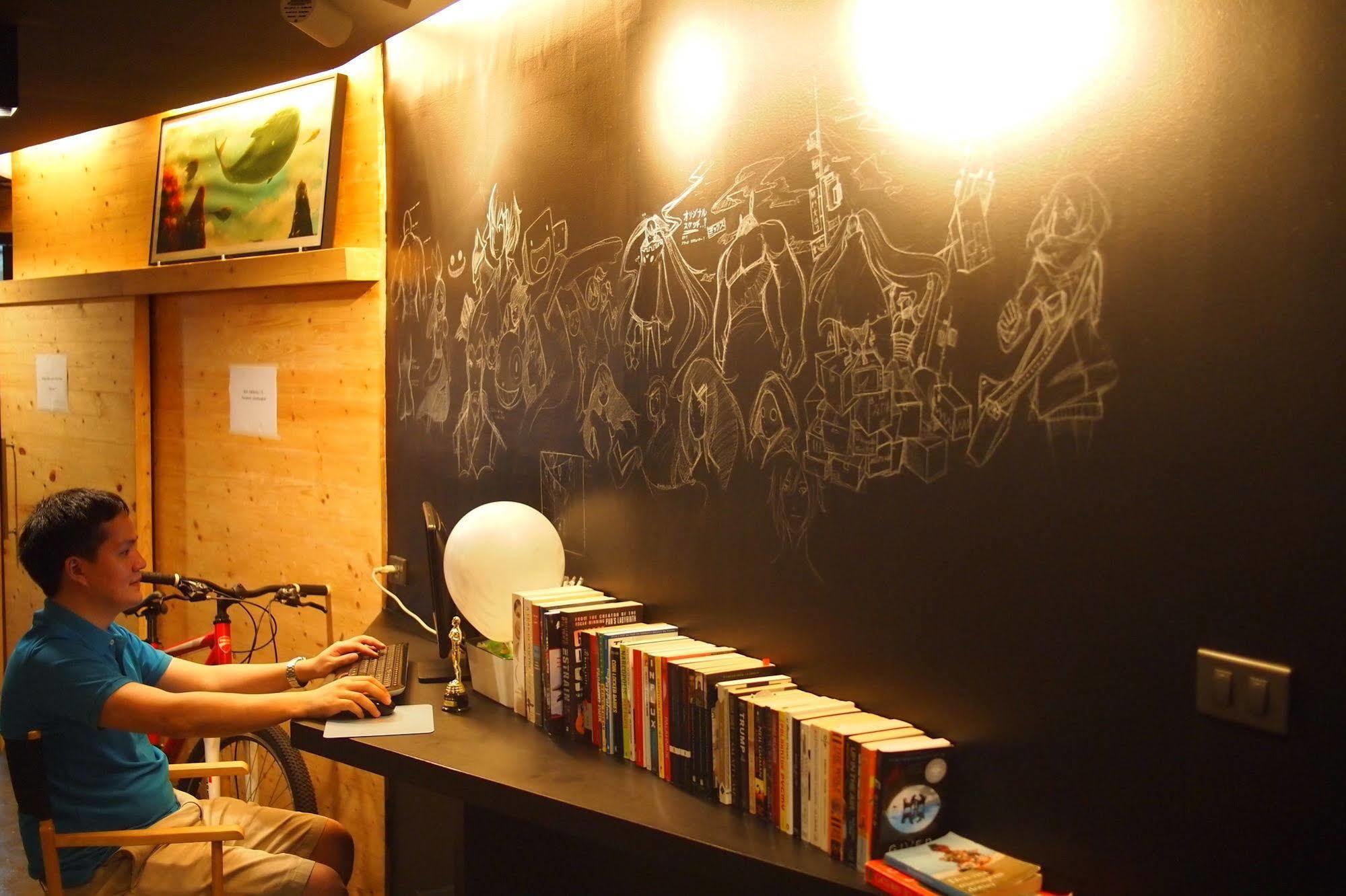 C40Winks Hostel Bangkok Buitenkant foto